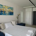 White Lily Apartamento *
