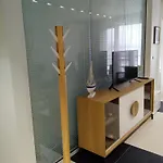 Apartament White Lily